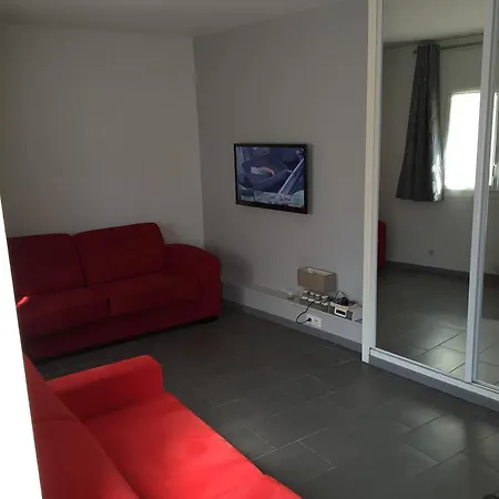 Studio Raymond Poincare Apartment Juan-les-Pins